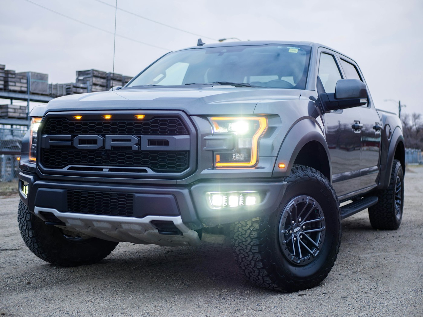 Ford F-150 Raptor, detailed